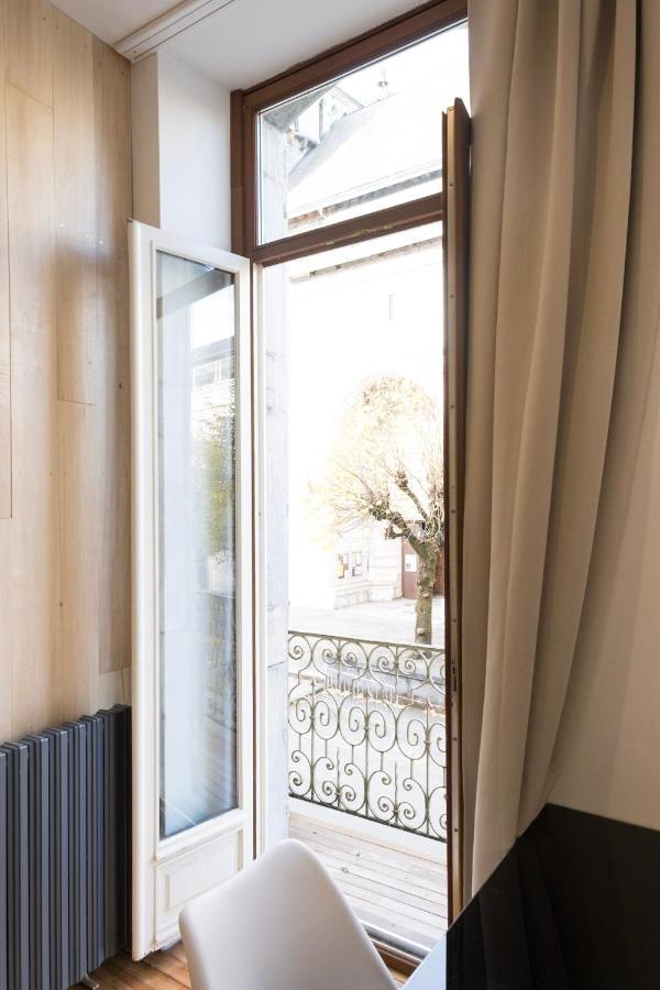 Studio Neuf, Charme De L'Ancien, Avec Balcon - 3 Etoiles, 4 Diamants Daire Bagnères-de-Bigorre Dış mekan fotoğraf